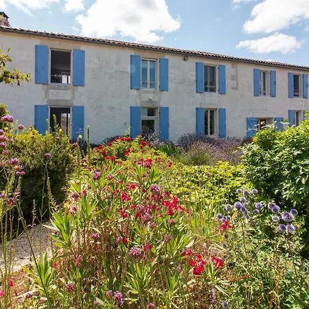 Charming Countryside Retreat